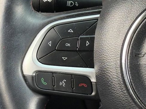 Used 2019 Jeep Compass Trailhawk image 24