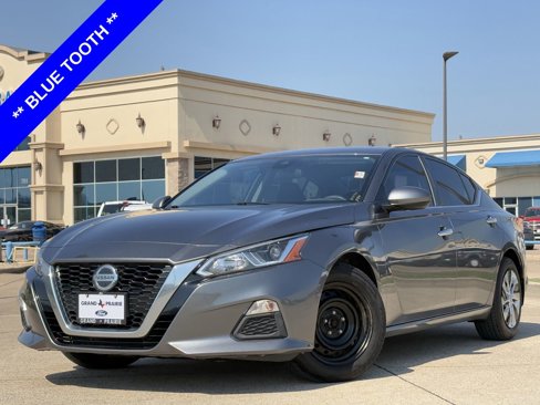 Used 2021 Nissan Altima 2.5 S image 2