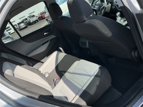 Used 2023 Chevrolet Equinox LT image 23