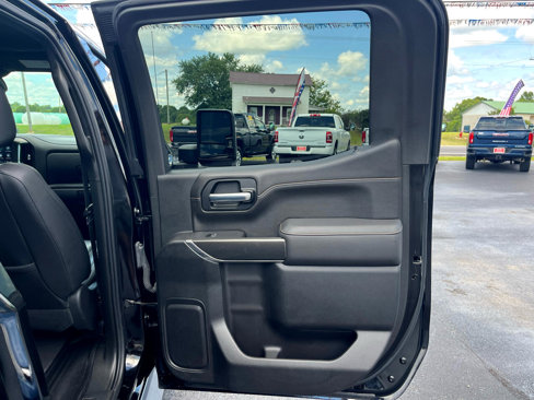 Used 2021 GMC Sierra 1500 AT4 w/ Technology Package image 25