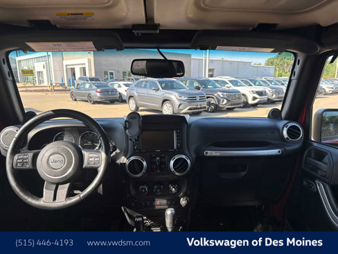 Used 2013 Jeep Wrangler Unlimited Sahara w/ Connectivity Group image 10