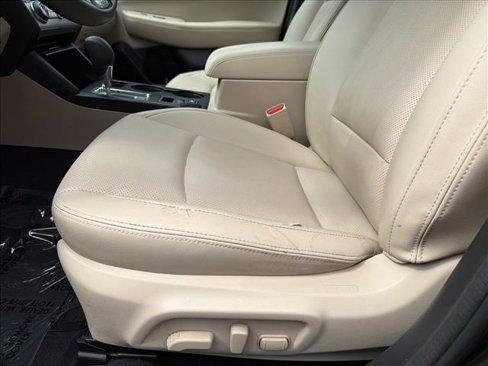 Used 2016 Subaru Outback 3.6R Limited image 12