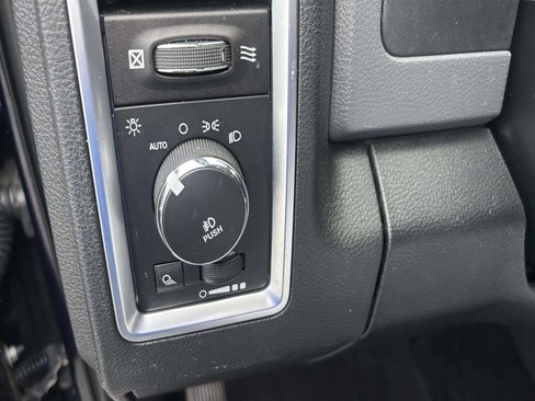 Used 2016 RAM 1500 Big Horn image 16