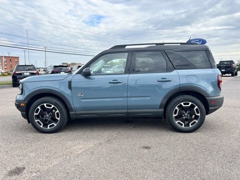 Used 2021 Ford Bronco Sport Outer Banks image 2