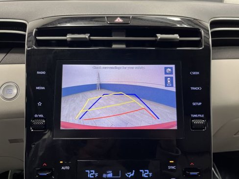 Used 2022 Hyundai Tucson SEL w/ Convenience + Premium Package image 10