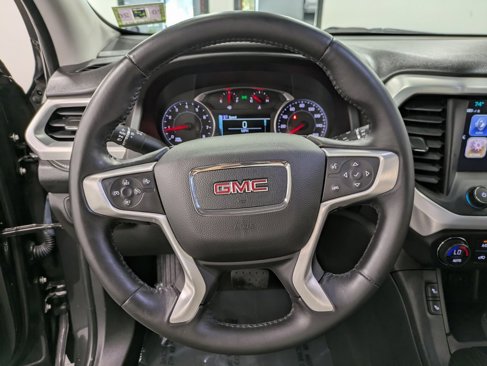 Used 2017 GMC Acadia SLT image 18