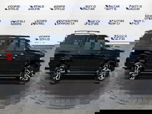Used 2017 Ford Expedition EL XLT image 8