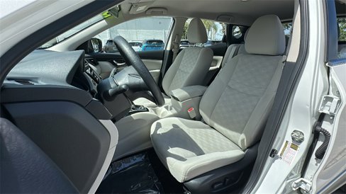 Used 2018 Nissan Rogue Sport SV image 28