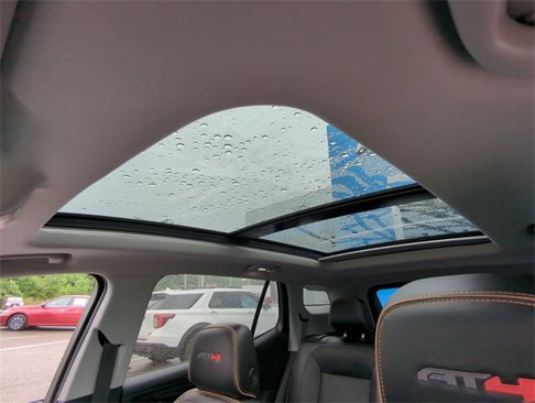 Certified 2022 GMC Terrain AT4 w/ Infotainment Package II image 18