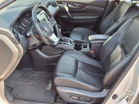 Used 2022 Nissan Rogue Sport SL image 17