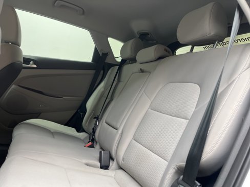 Used 2021 Hyundai Tucson Sport image 15