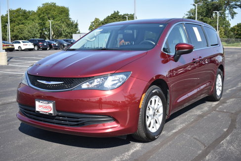 Used 2019 Chrysler Pacifica LX image 7