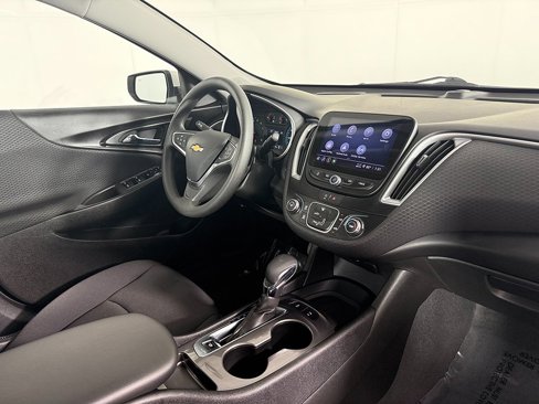 Used 2023 Chevrolet Malibu LS w/ Driver Confidence Package image 23
