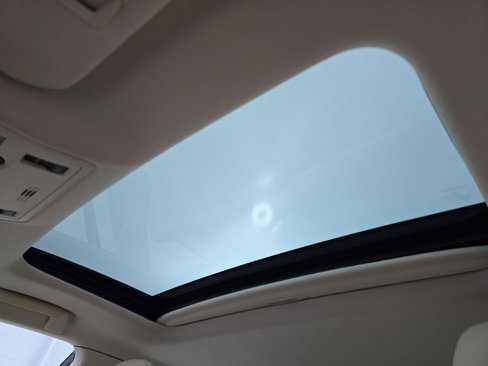 Used 2015 Lexus ES 300h image 29