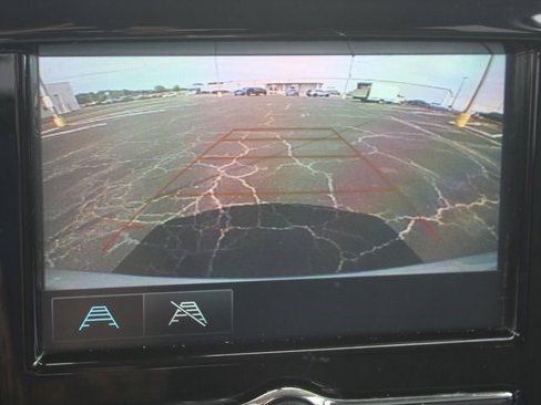 Used 2019 Chevrolet Traverse LT image 6