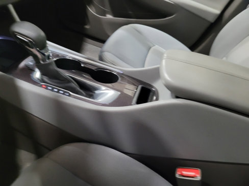 Used 2021 Chevrolet Malibu LT image 26