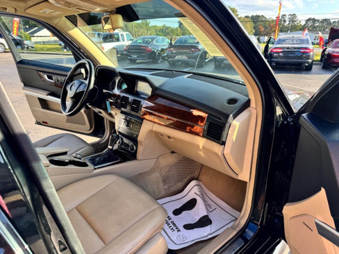 Used 2010 Mercedes-Benz GLK 350 4MATIC image 13
