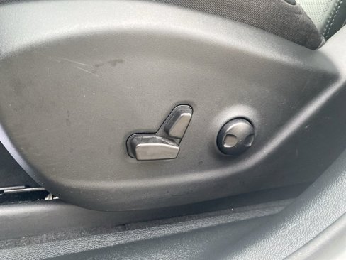 Used 2022 Jeep Cherokee Limited w/ Mopar Interior Package image 20
