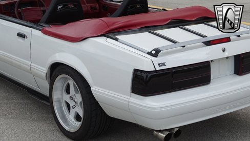 Used 1992 Ford Mustang LX image 11