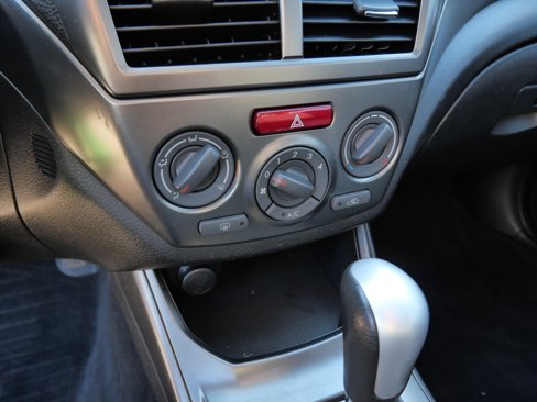 Used 2011 Subaru Impreza 2.5i Premium image 17