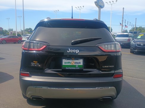 Used 2022 Jeep Cherokee Limited image 10