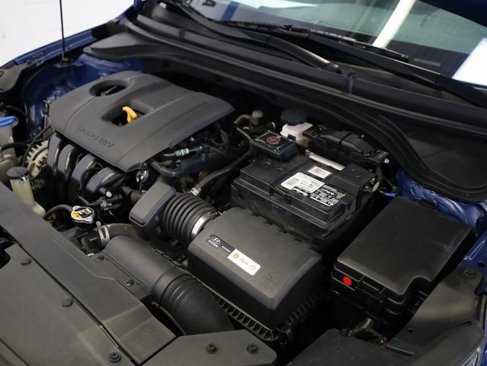 Used 2019 Hyundai Elantra SEL image 29