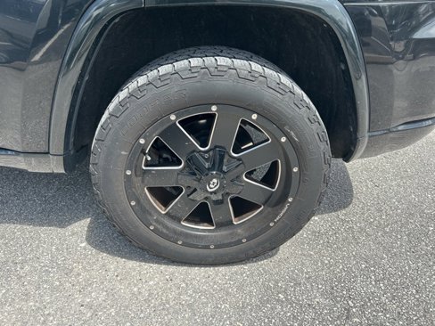 Used 2015 Jeep Grand Cherokee Overland image 8