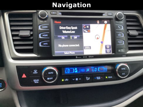 Used 2016 Toyota Highlander XLE image 8