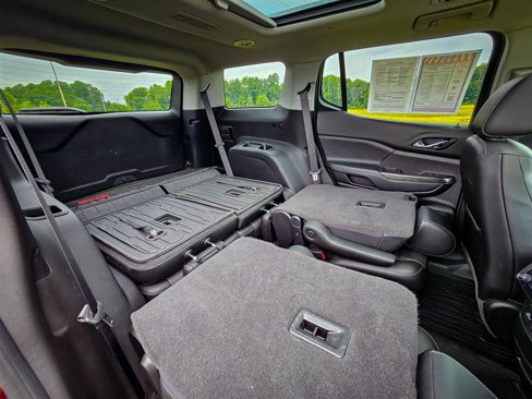Used 2020 GMC Acadia SLT image 38