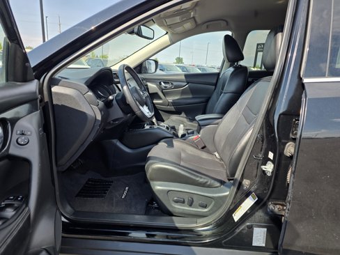 Used 2019 Nissan Rogue SL image 9