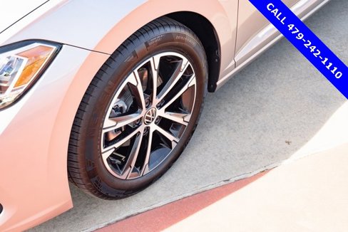 Certified 2023 Volkswagen Jetta Sport image 10