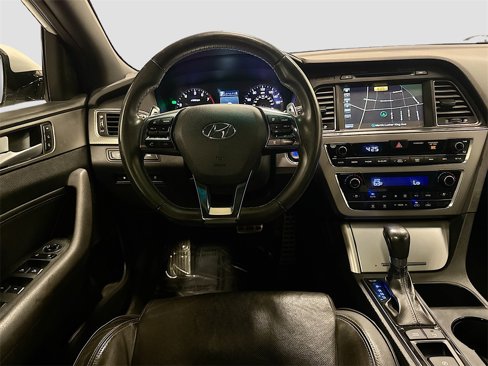Used 2017 Hyundai Sonata Limited 2.0T w/ Cargo Package image 22