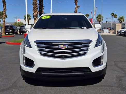Used 2017 Cadillac XT5 FWD image 8