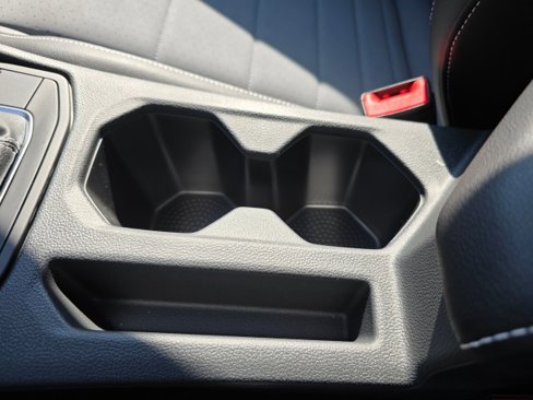 New 2025 Volkswagen Jetta SE image 33