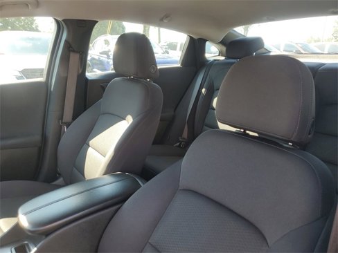 Used 2024 Chevrolet Malibu LT image 16