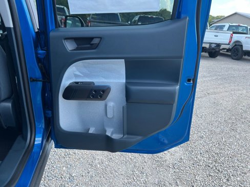 New 2025 Ford Maverick XLT w/ Equipment Group 302A image 17