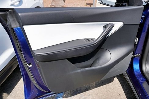 Used 2022 Tesla Model Y Performance image 24