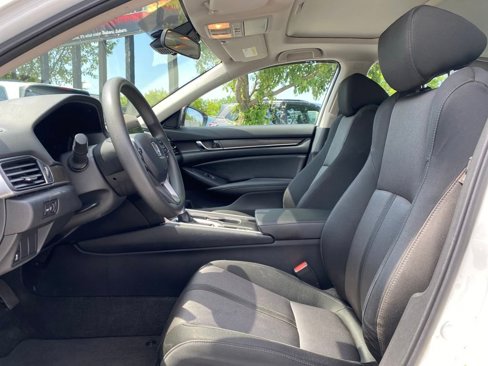Used 2020 Honda Accord EX image 18