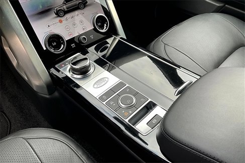 Used 2021 Land Rover Range Rover Westminster Edition image 18