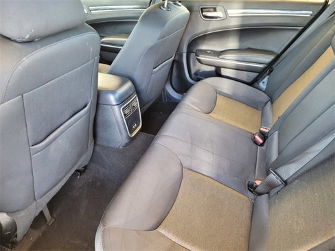 Used 2021 Chrysler 300 Touring w/ Sport Appearance Package image 12