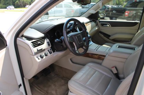 Used 2015 GMC Yukon Denali w/ Touring Package image 13