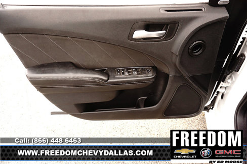 Used 2020 Dodge Charger GT w/ Blacktop Package image 32