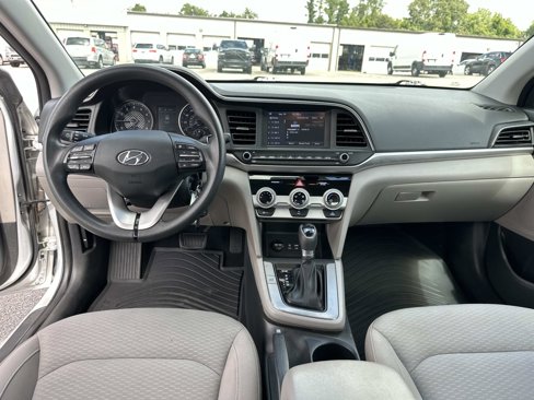 Used 2019 Hyundai Elantra SEL image 16