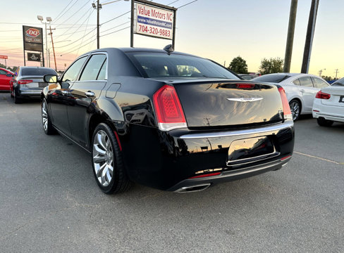 Used 2019 Chrysler 300 Limited image 4