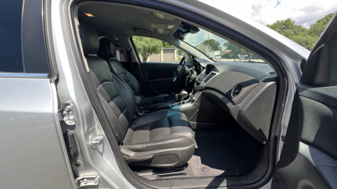 Used 2012 Chevrolet Cruze LT image 24