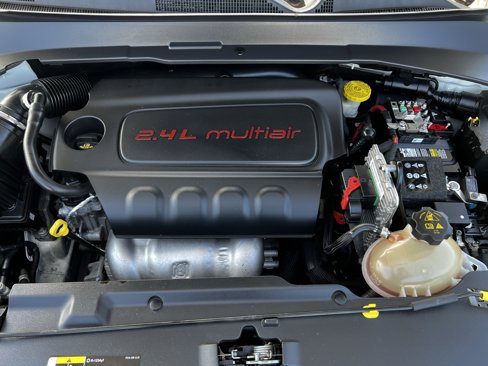 Used 2021 Jeep Compass Limited w/ Sun and Sound Group image 9