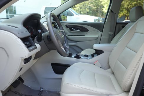 Used 2019 GMC Terrain Denali w/ Advanced Safety Package image 12