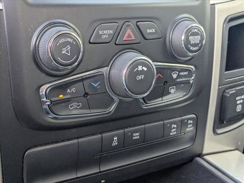 Used 2015 RAM 1500 Lone Star image 11