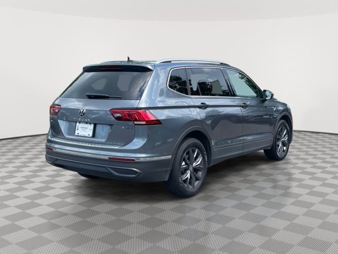 Used 2022 Volkswagen Tiguan SE image 7