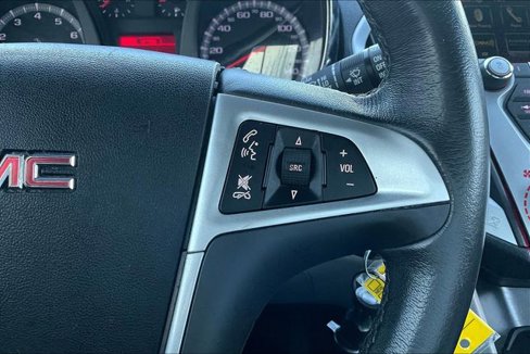 Used 2017 GMC Terrain SLE w/ Driver Alert Package I image 17